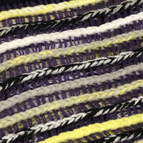 BCBGeneration loop scarf - Picture 5 of 6